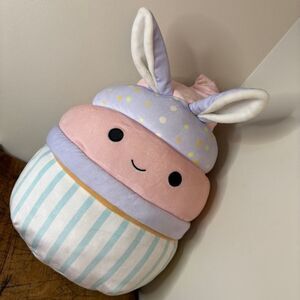 Squishmallows Easter Pastel Cupcake Bunny Rabbit Plush Large 14” Stuffed Animal